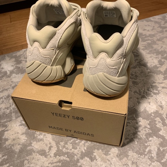 Yeezy 500 Stone Size 11 DEADSTOCK - Picture 2 of 7